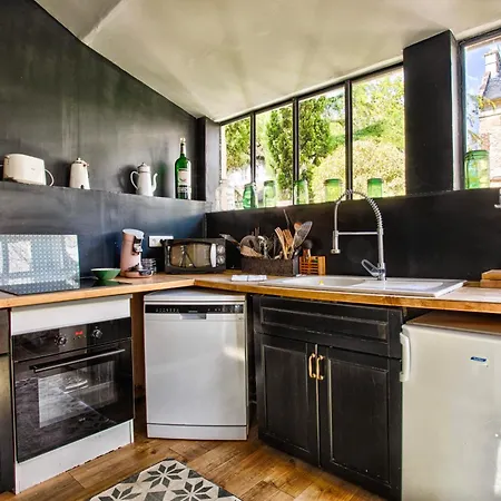 Belle Demeure - Centre - Jardin Botanique 펜션 꺄부흐