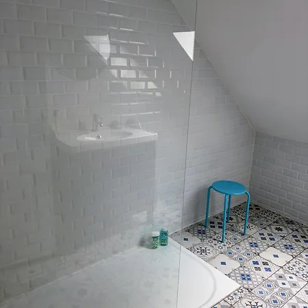 Belle Grange Renovee Avec Gout, Jardin - Proche Centre-ville كابورغ