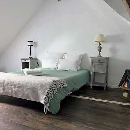 Belle Grange Renovee Avec Gout, Jardin - Proche Centre-ville