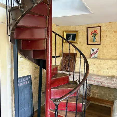 Belle Grange Renovee Avec Gout, Jardin - Proche Centre-ville كابورغ